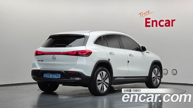 Mercedes-Benz EQA 2021 — photo 2