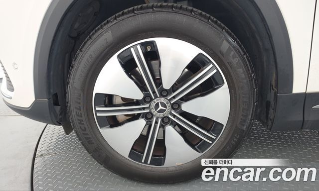 Mercedes-Benz EQA 2021 — photo 5