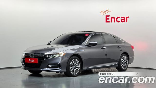Honda Accord 2019 — photo 1