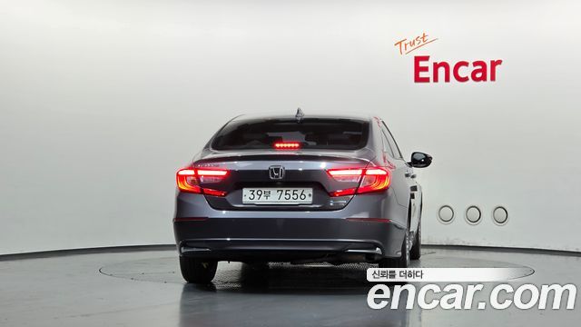 Honda Accord 2019 — photo 4