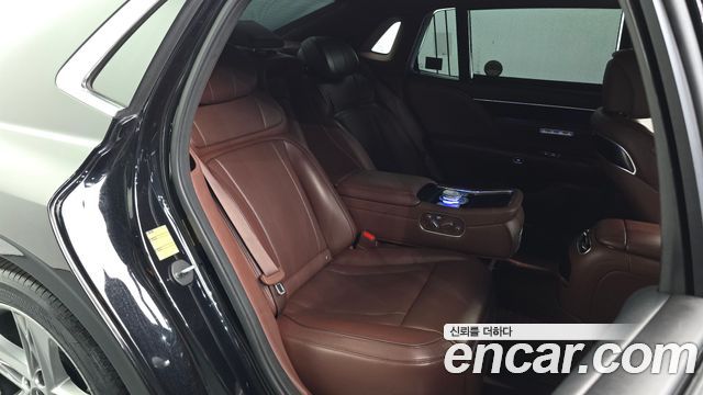Genesis G90 2022 — photo 18