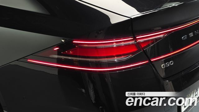 Genesis G90 2022 — photo 9