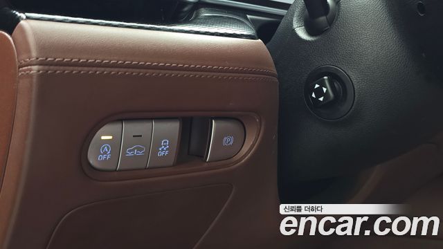Genesis G90 2022 — photo 30