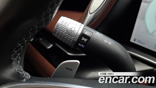 Genesis G90 2022 — photo 39