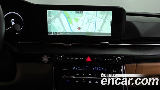 Kia Canival 2023 — photo 19