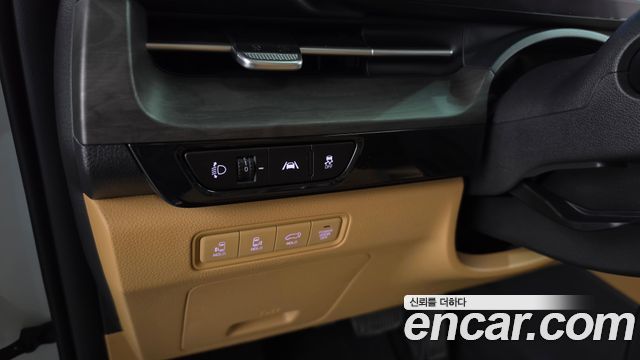 Kia Canival 2023 — photo 27