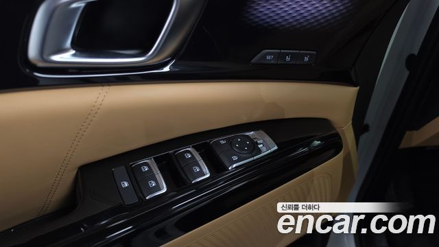 Kia Canival 2023 — photo 29