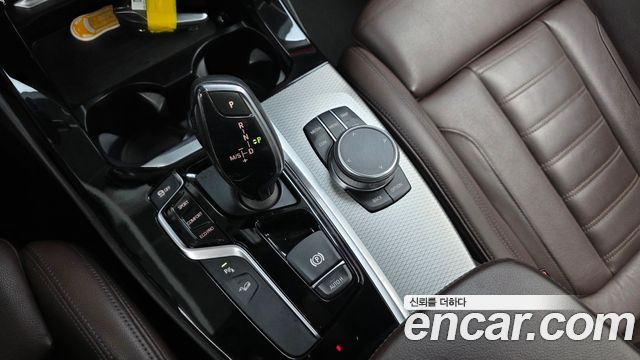BMW X3 2018 — photo 12