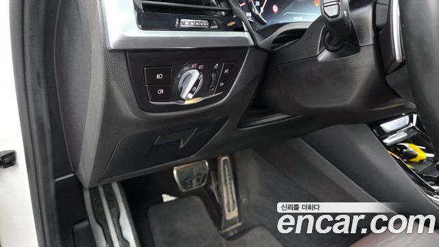 BMW X3 2018 — photo 23