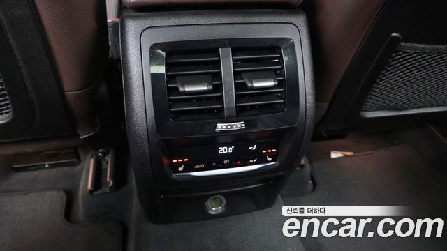BMW X3 2018 — photo 24