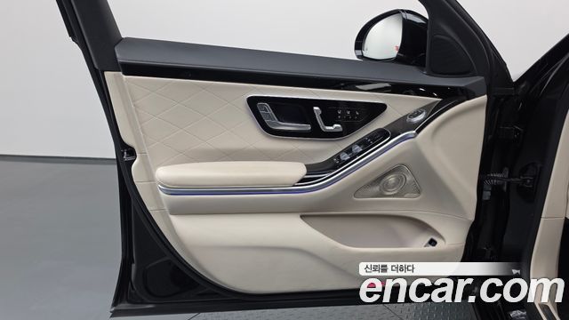 Mercedes-Benz S-Class 2021 — photo 14