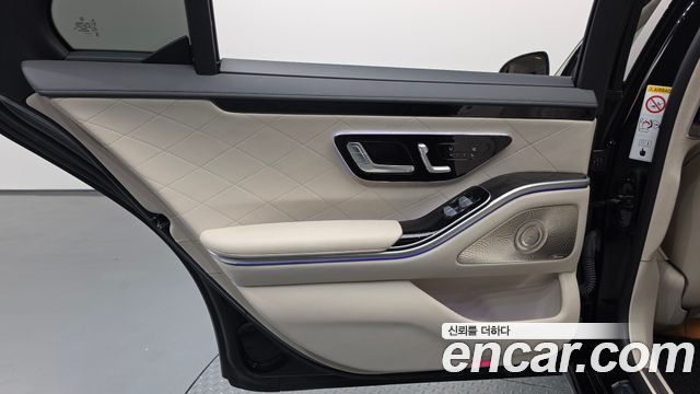 Mercedes-Benz S-Class 2021 — photo 15