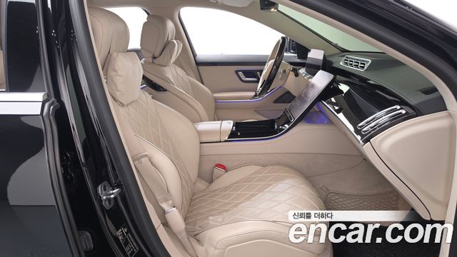 Mercedes-Benz S-Class 2021 — photo 16