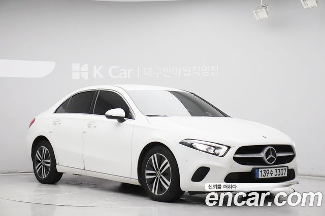 Mercedes-Benz A-Class 2021 — photo 3