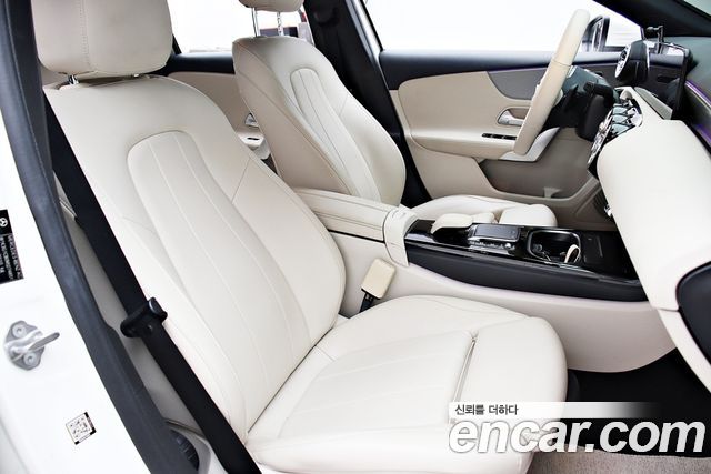 Mercedes-Benz A-Class 2021 — photo 7