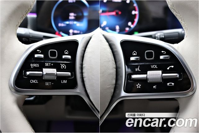 Mercedes-Benz A-Class 2021 — photo 11