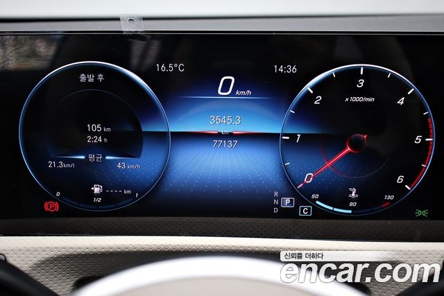 Mercedes-Benz A-Class 2021 — photo 13