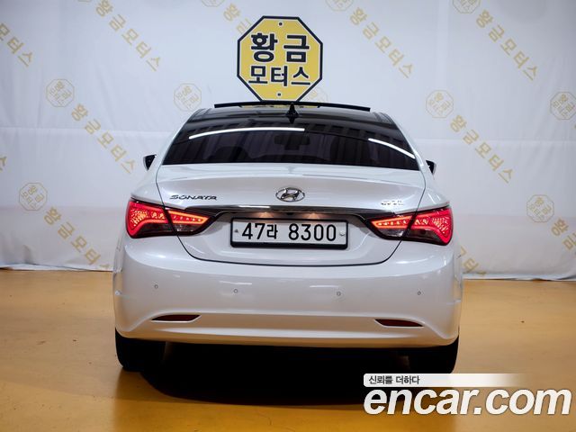 Hyundai Sonata 2013 — photo 6