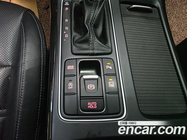 Kia Sorento 2017 — photo 9