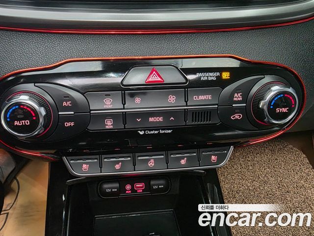 Kia Sorento 2017 — photo 12