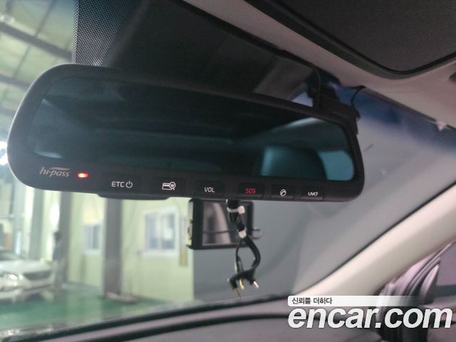 Kia Sorento 2017 — photo 15