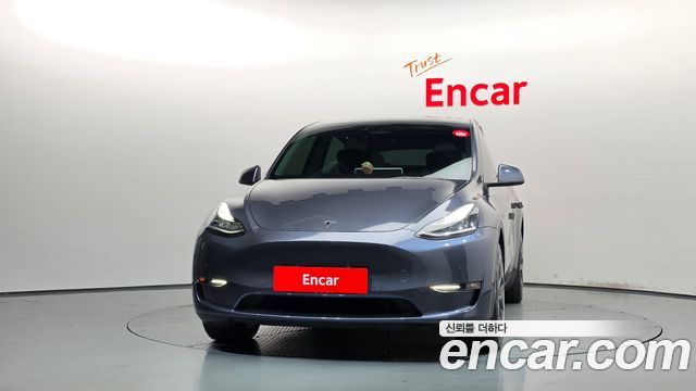 Tesla Model Y 2022 — photo 3