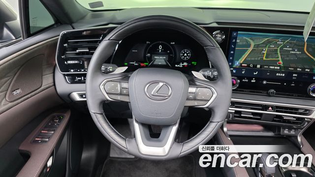 Lexus RX 2025 — photo 19