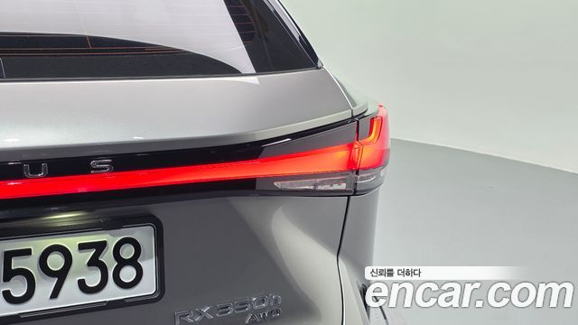 Lexus RX 2025 — photo 9