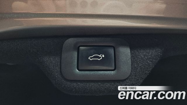 Lexus ES 2025 — photo 35