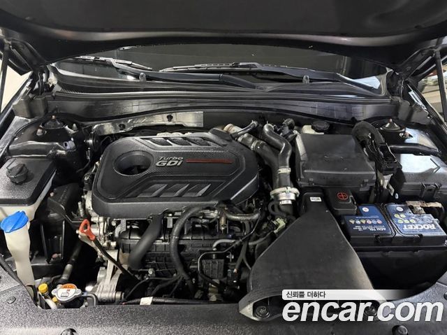 Kia K5 2016 — photo 18