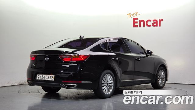 Kia K7 2017 — photo 2