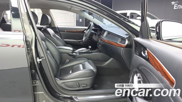 Kia K7 2017 — photo 17