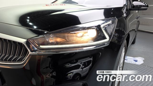Kia K7 2017 — photo 8