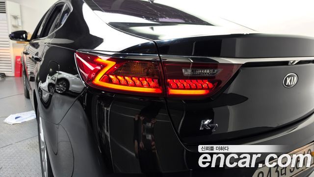 Kia K7 2017 — photo 9