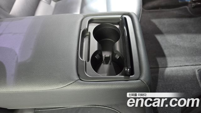 Kia K7 2017 — photo 27