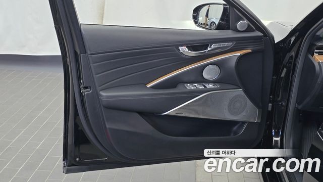 Kia K9 2022 — photo 14