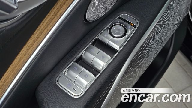 Kia K9 2022 — photo 29