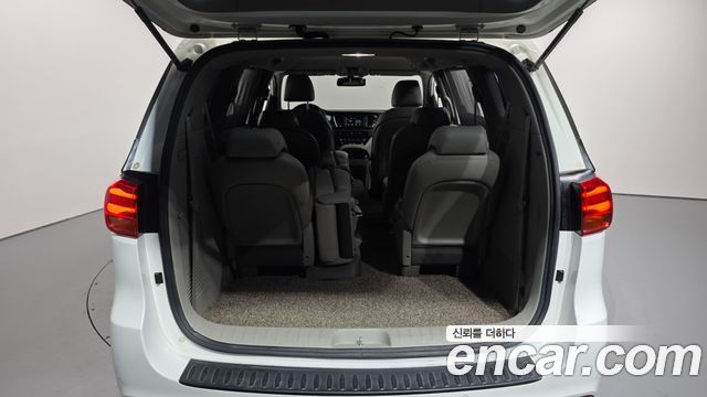 Kia Canival 2019 — photo 19