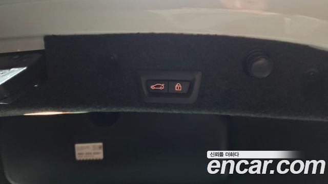 BMW 5-Series 2014 — photo 20