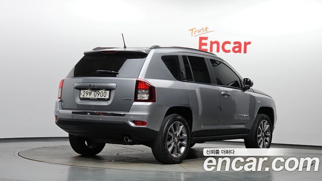 Jeep Compass 2015 — photo 2