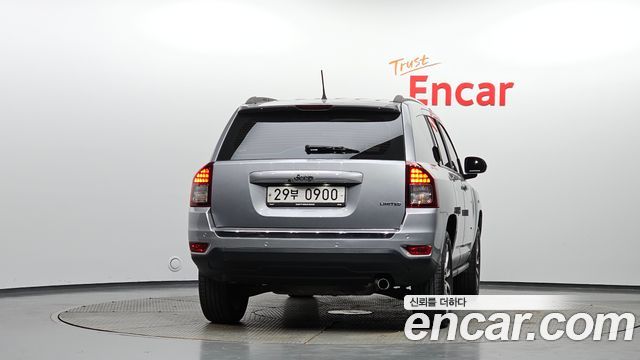 Jeep Compass 2015 — photo 4