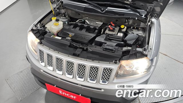 Jeep Compass 2015 — photo 6