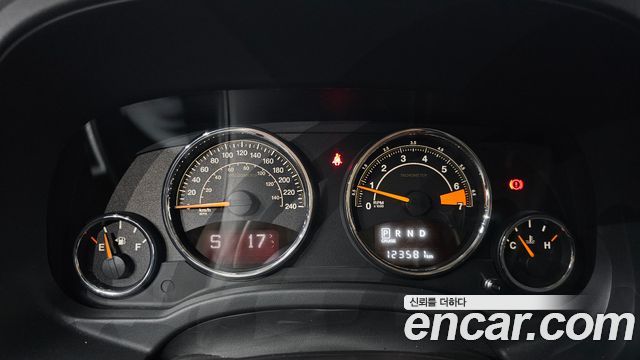 Jeep Compass 2015 — photo 8