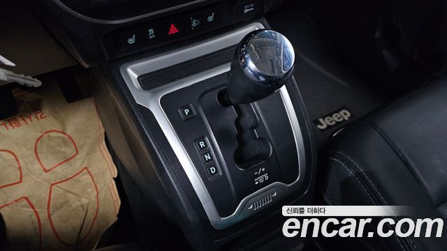Jeep Compass 2015 — photo 9