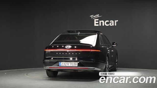 Hyundai Grandeur 2023 — photo 4