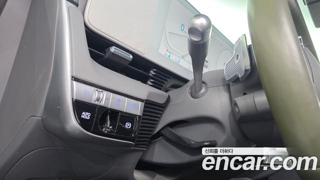 Hyundai Ioniq5 2023 — photo 25