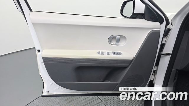 Hyundai Ioniq5 2023 — photo 14