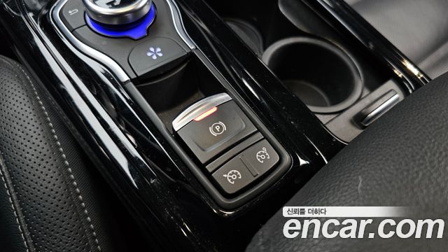 Renault Korea SM6 2017 — photo 17