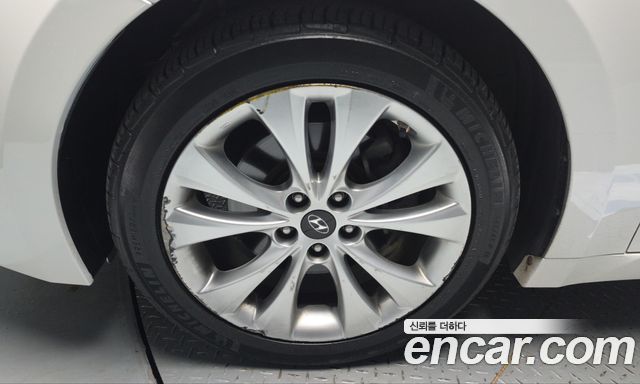 Hyundai Grandeur 2012 — photo 5