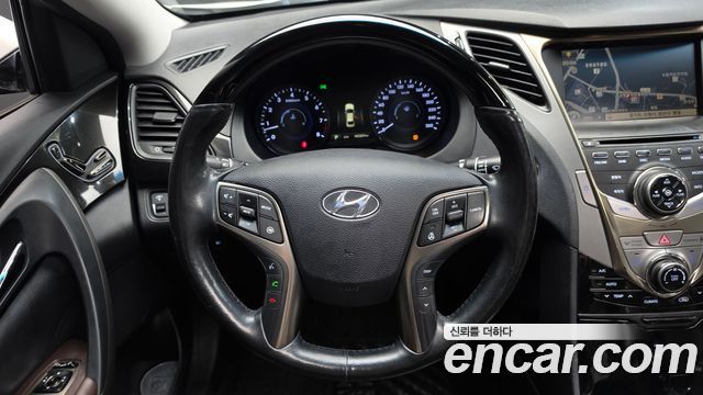 Hyundai Grandeur 2012 — photo 18
